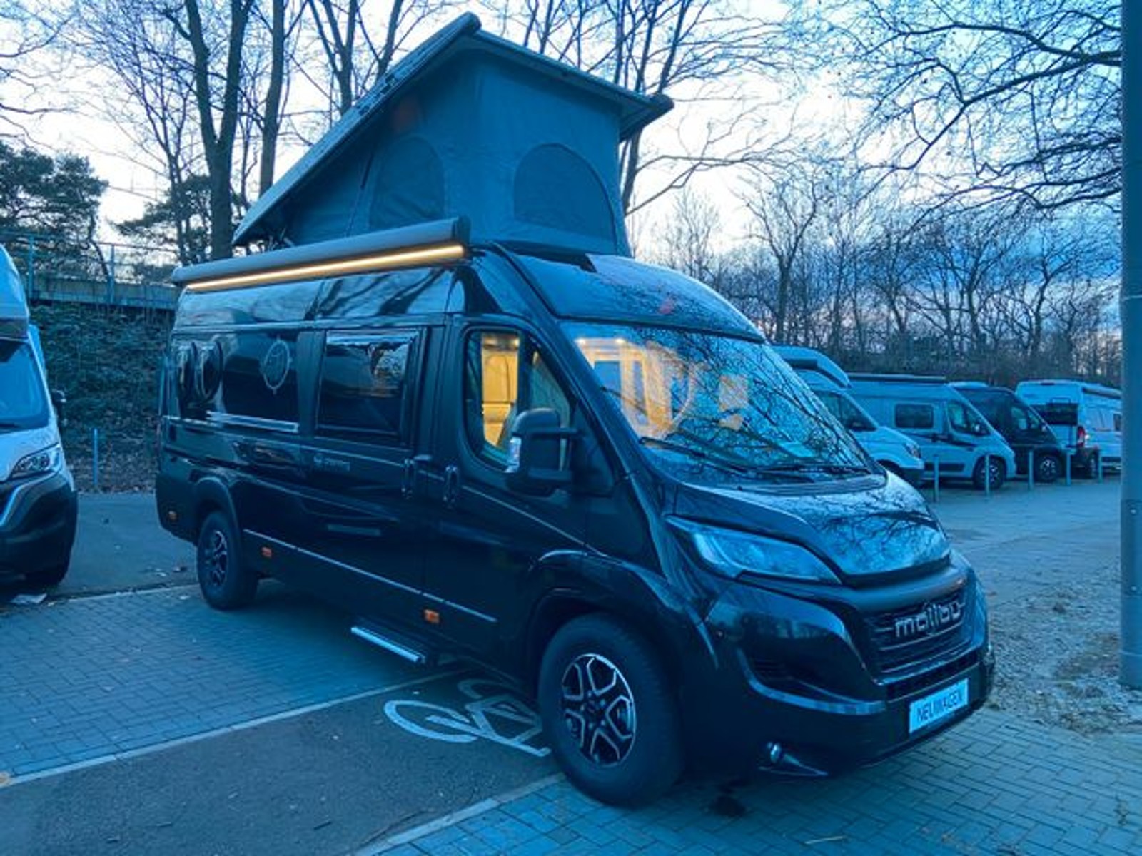 Malibu Van first class - two rooms GT640 Aufstelldach