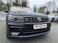 VW Tiguan R-Line / Digit. Tacho / Kamera / Panorama