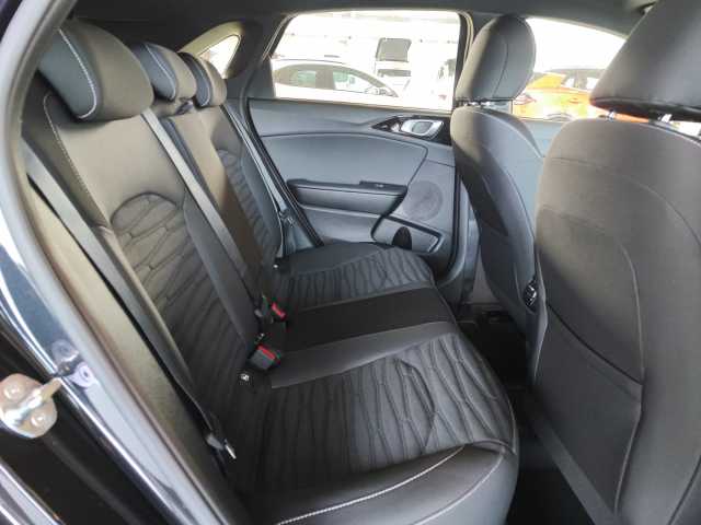 Kia cee'd – Bild 9