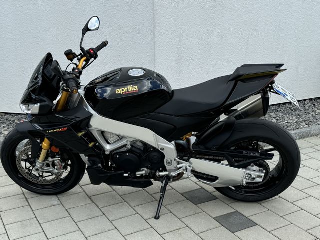 Aprilia Tuono V4 Factory 1100 Ultra Dark kurzes Heck Ri