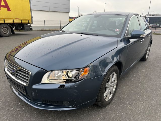 Volvo S80