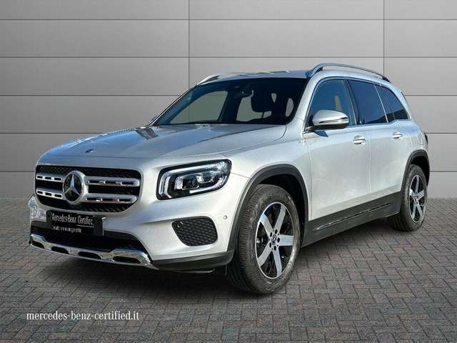 Mercedes-Benz GLB 200