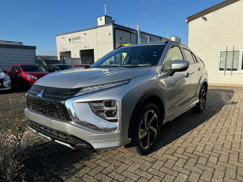 Mitsubishi Eclipse Cross Plug-in Hybrid Select 2.4 4WD