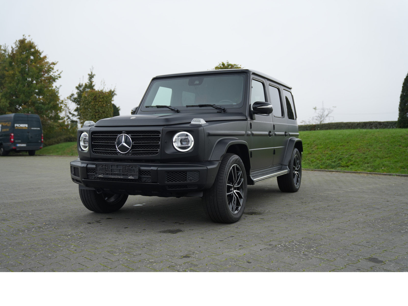 Mercedes-Benz G 400