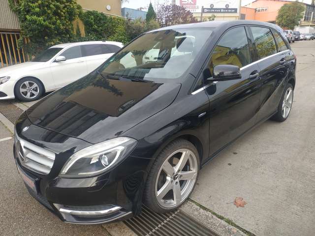 Mercedes-Benz B 200