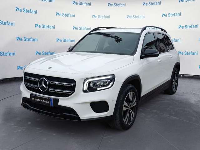 Mercedes-Benz GLB 200