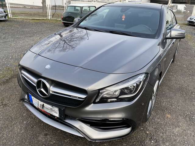 Mercedes-Benz CLA 45 AMG