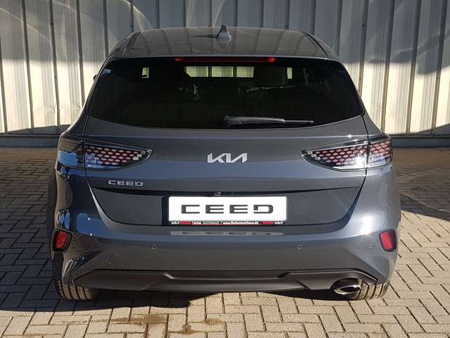 Kia Ceed – Bild 14