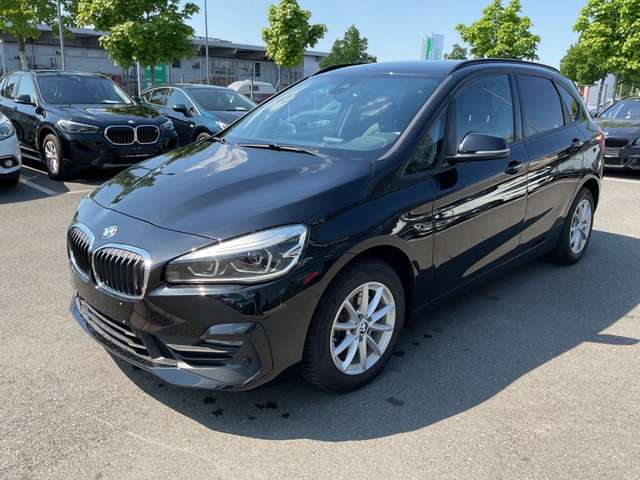 BMW 218