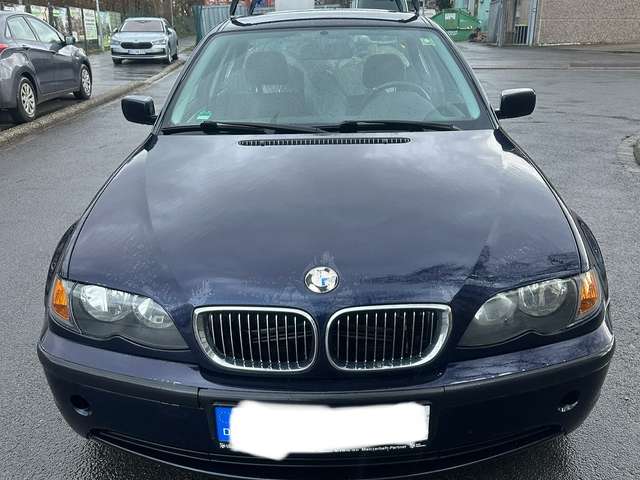 BMW 320
