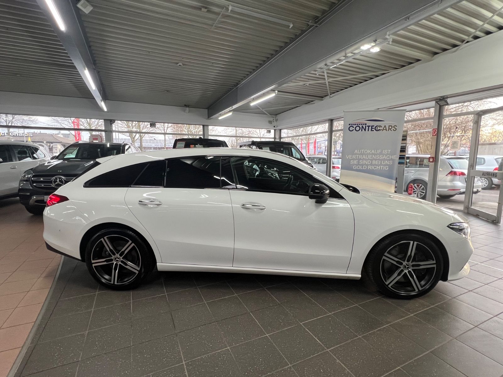 Mercedes-Benz CLA 220
