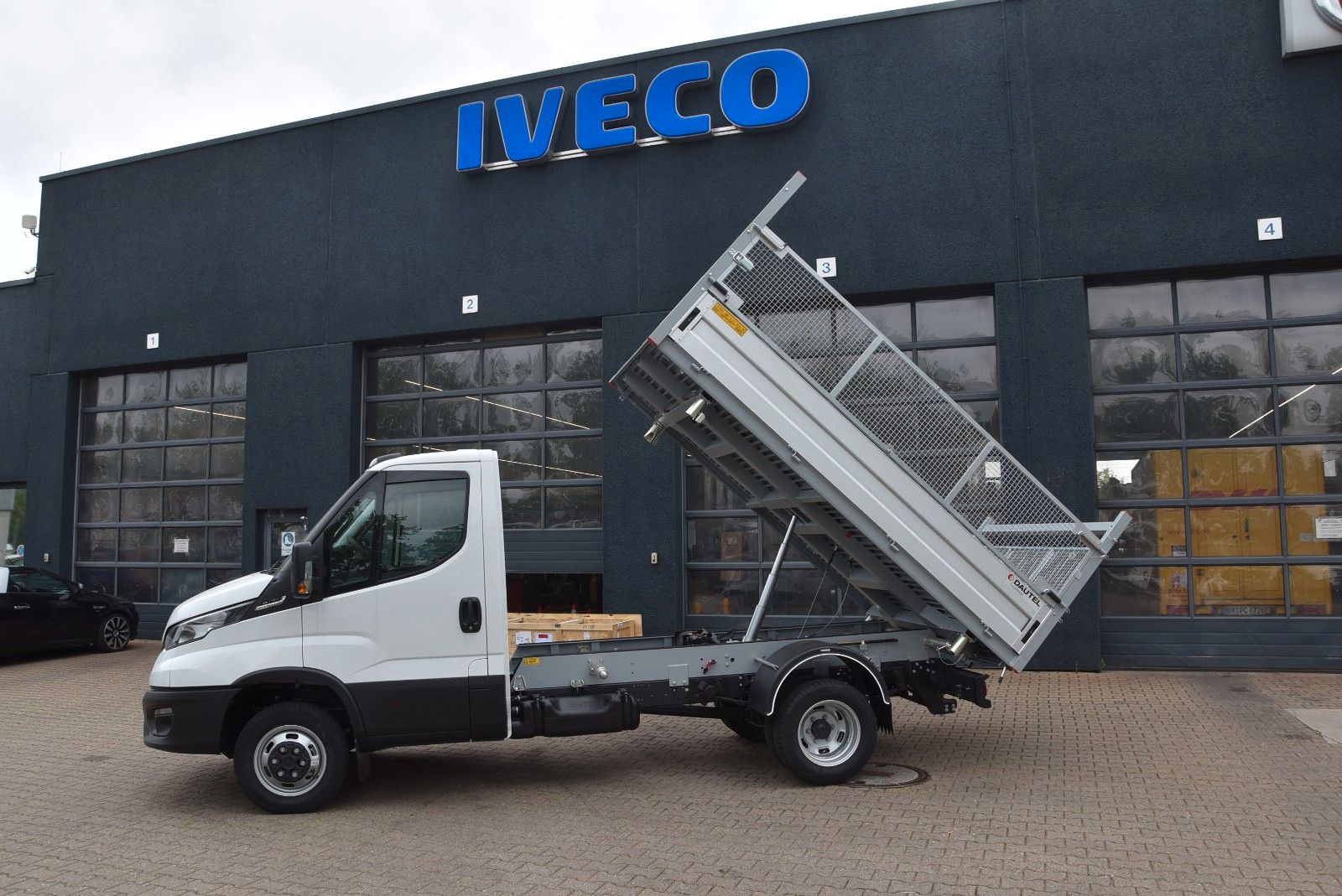 Iveco Daily 35C18HA8 DAUTEL 3-Seitenkipper AHK, Klima