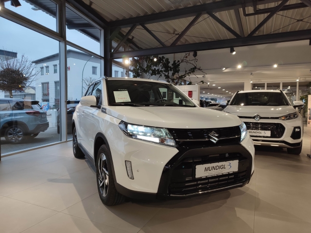Suzuki Vitara Comfort+ Allgrip 4x4 MHEV NAVI PANO RFK ACC PDC SHZ