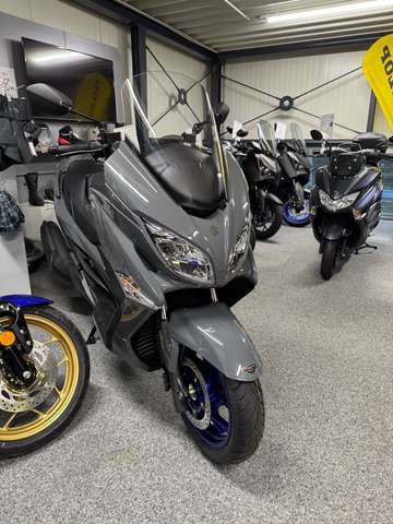 Suzuki Burgman 400 incl. 4 Jahre Garantie und 851,-? Preisvorteil