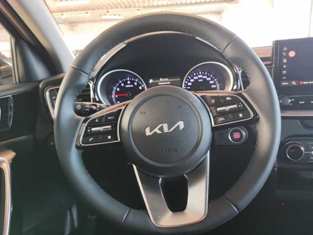 Kia cee'd – Bild 10