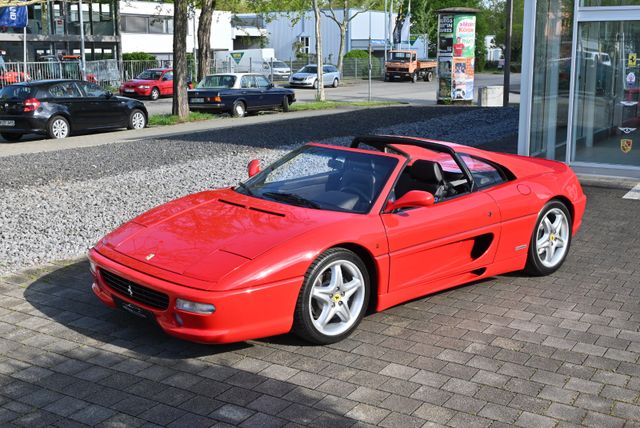 Ferrari F355