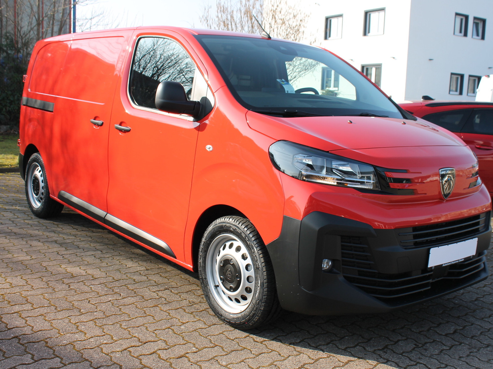 Peugeot e-Expert 75 kWh L2H1 Moduwork / Holzboden