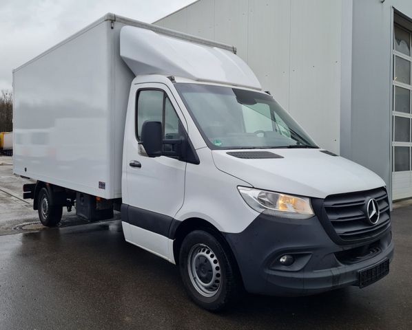 Mercedes-Benz 319 CDI Sprinter 4,40 m Koffer Portaltüren AHK