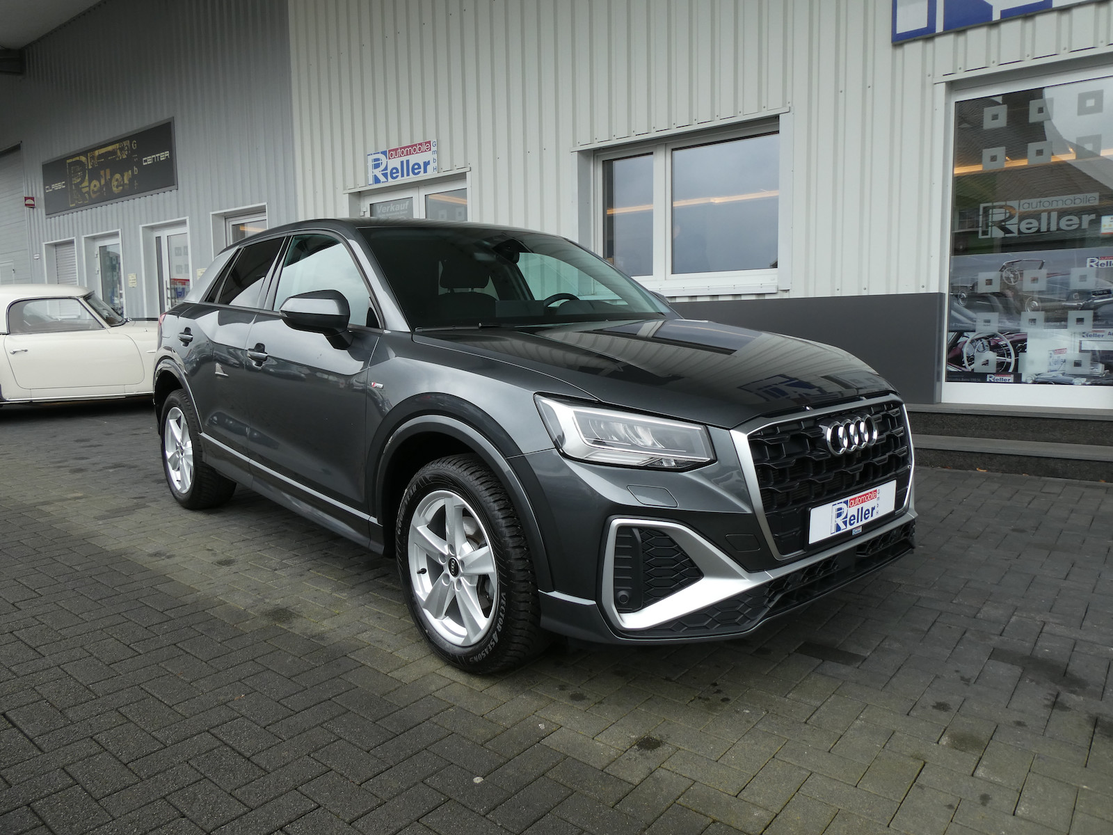 Audi Q2