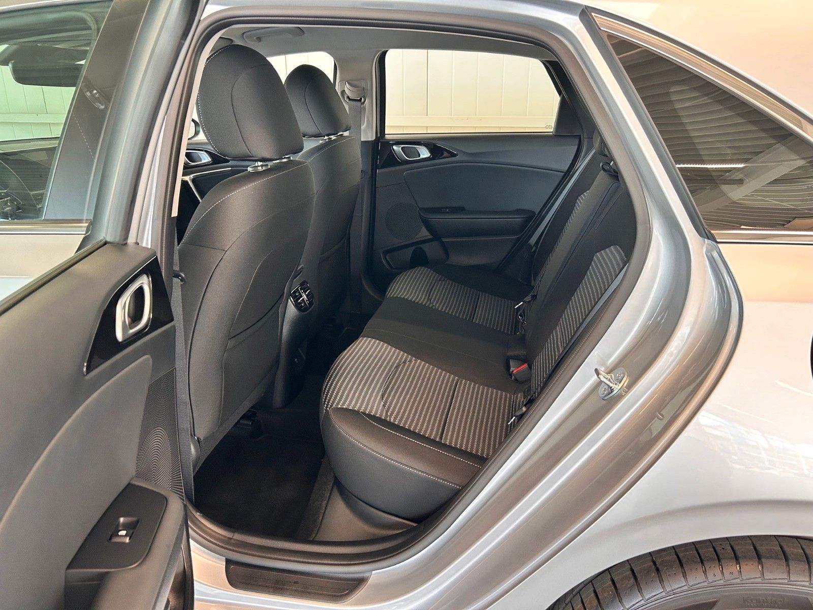 Kia cee'd – Bild 10