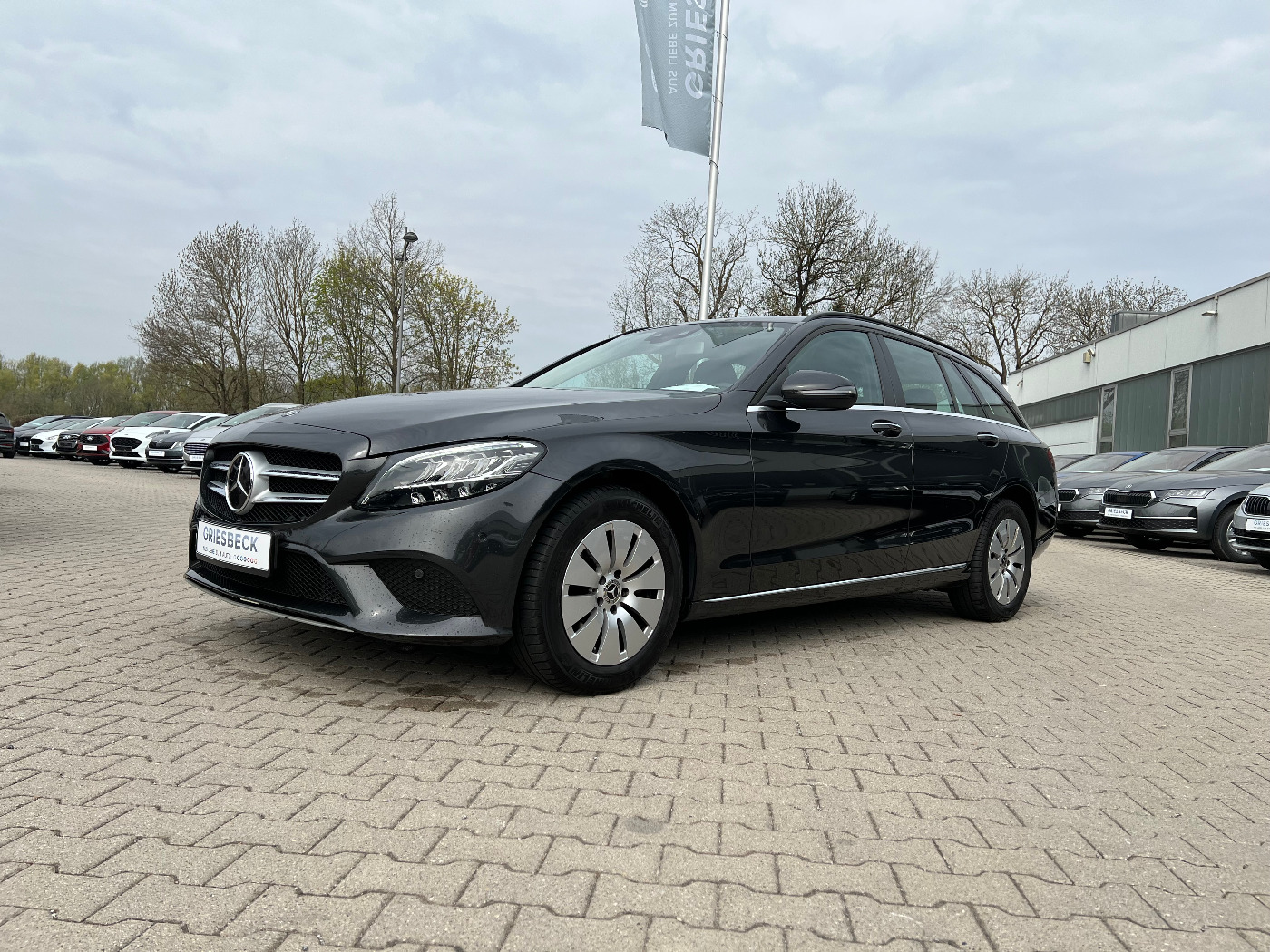 Mercedes-Benz C 220