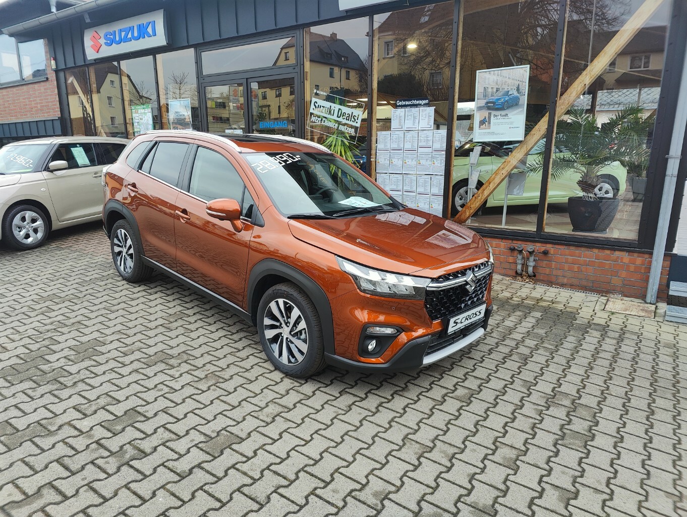 Suzuki S-Cross