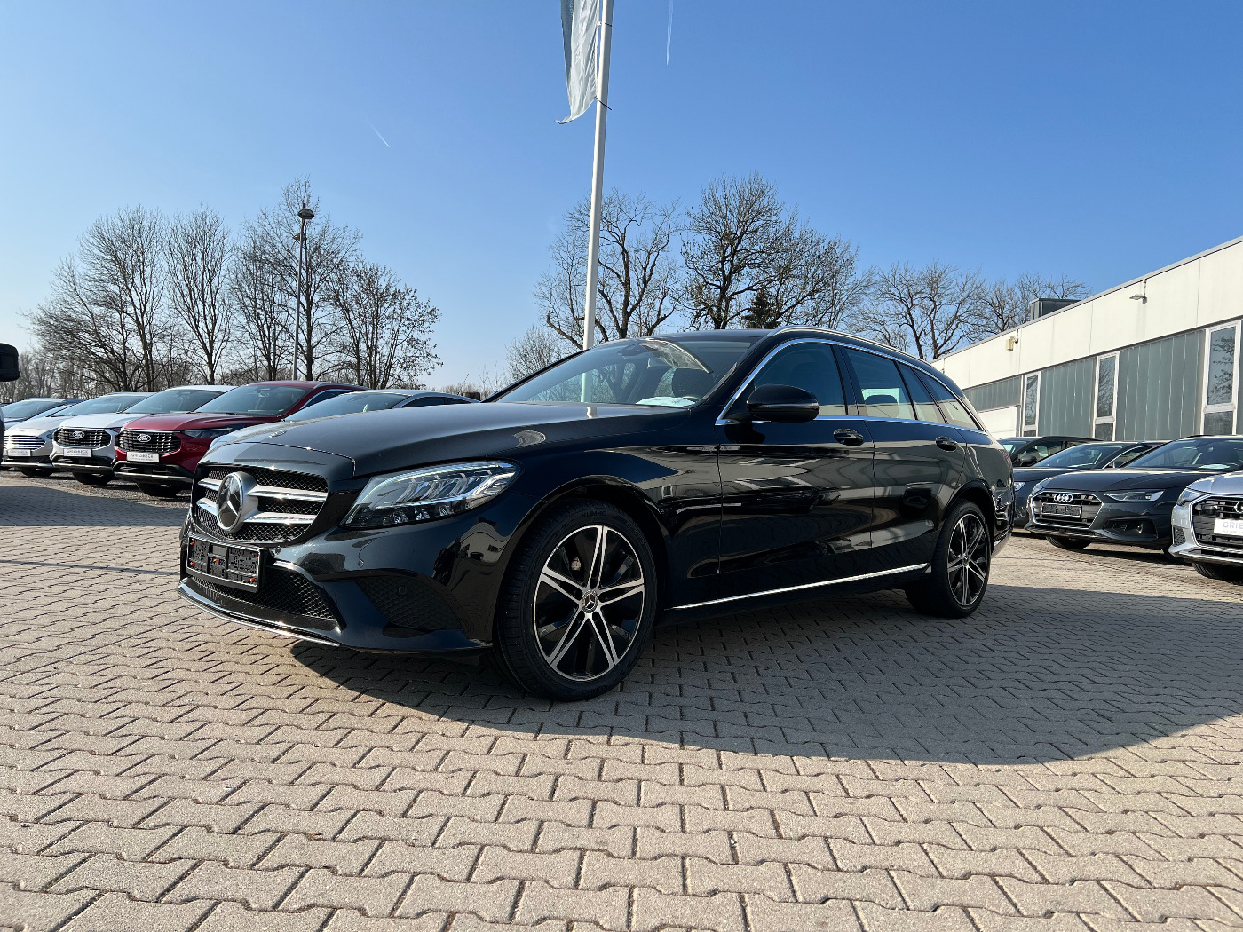 Mercedes-Benz C 220