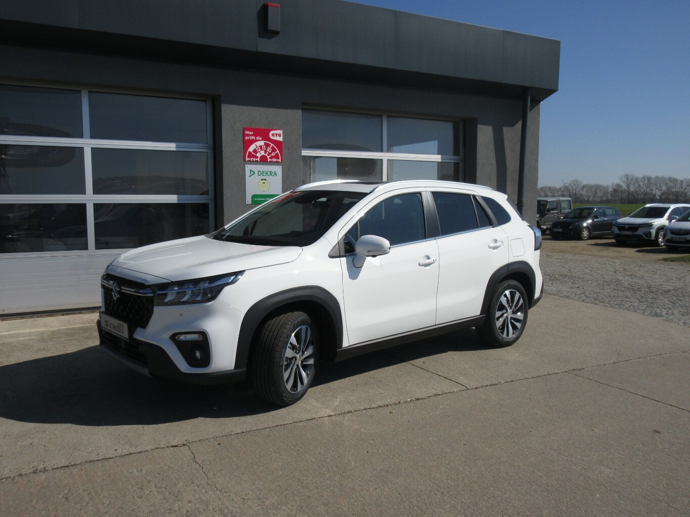 Suzuki S-Cross