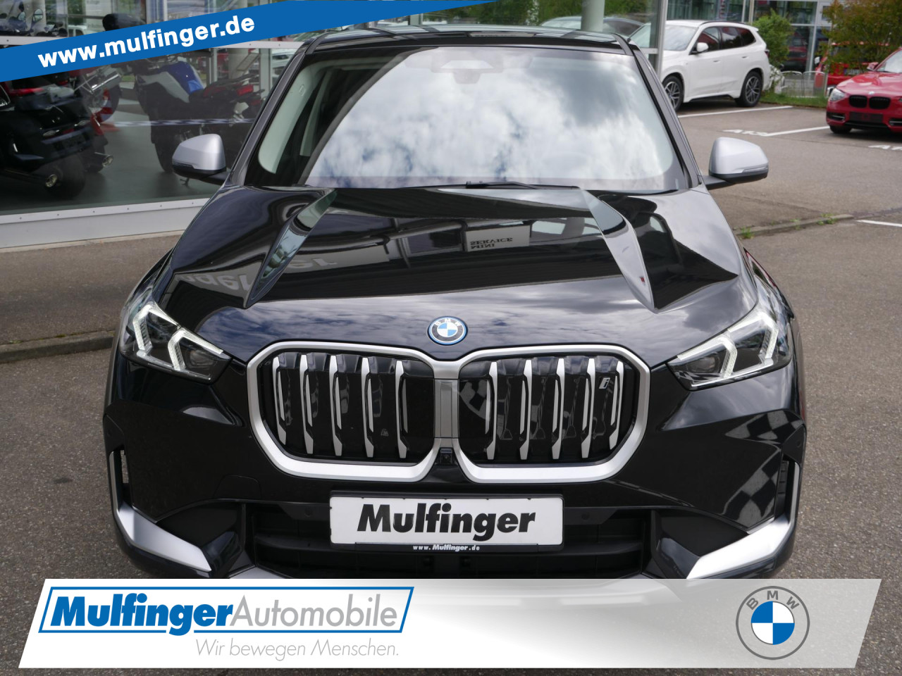 BMW iX1