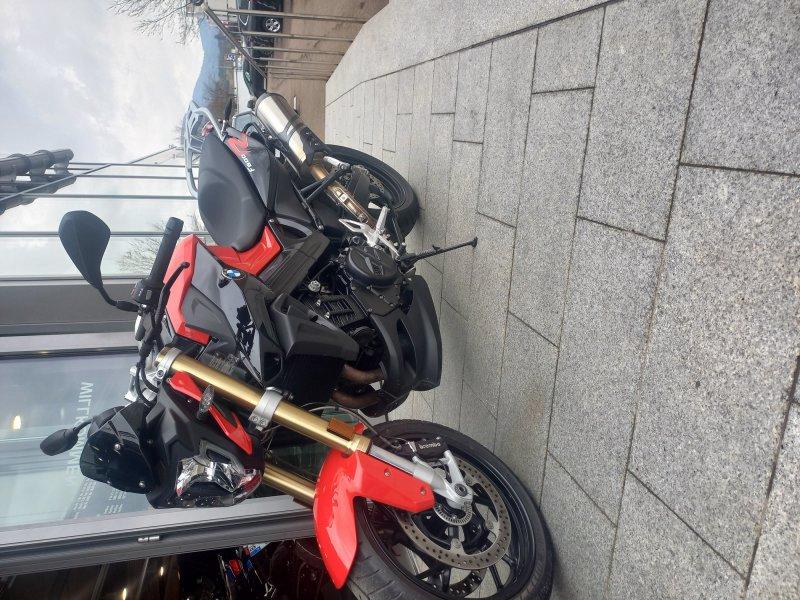 BMW F 800 R mit 1 Jahr Gewährleistung