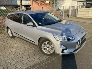 Ford Focus EcoBlue.Nav.Temp.LED.Serv-Neu.GARANTIE.1Hd