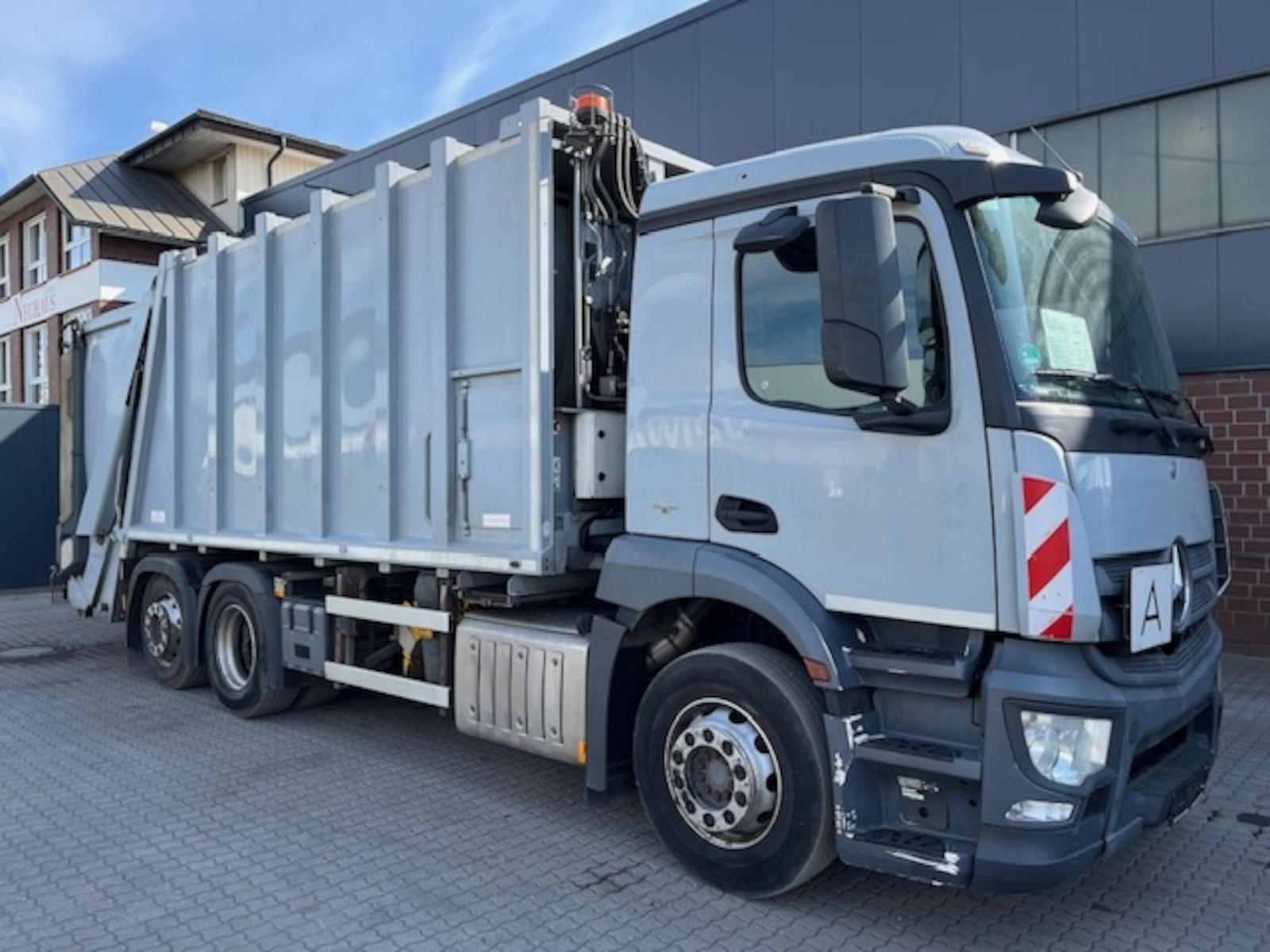 Mercedes-Benz MB 2533 Antox 6x2 Zöller Medium X2 Evo