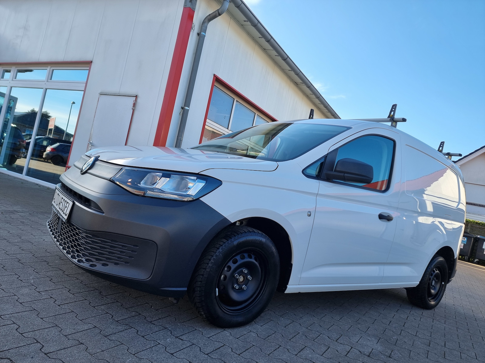 Volkswagen Caddy Kasten Radio Klima Tempomat Gepäckträger
