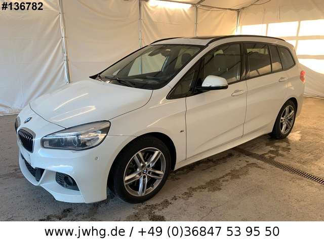 BMW 220