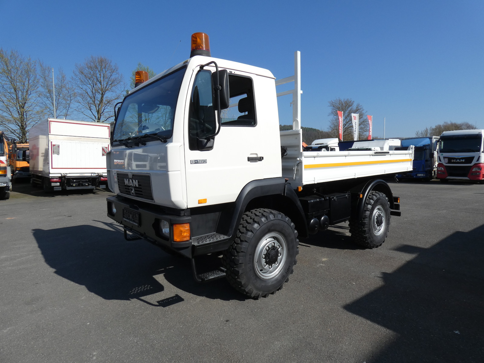 MAN L2000 8.163 4x4 Allrad Kipper