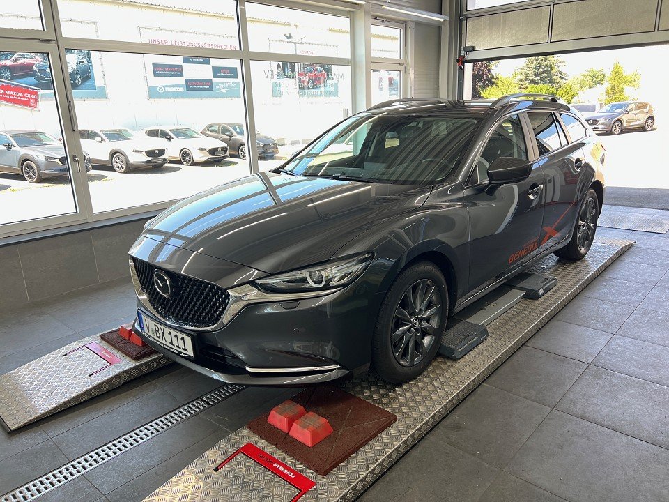 Mazda 6
