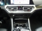 BMW 320D Sportline Tour,xDrive SAG,AHK,Kamera,Standh,ACC