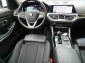 BMW 320D Sportline Tour,xDrive SAG,AHK,Kamera,Standh,ACC