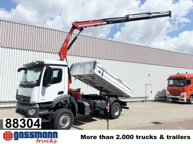 Mercedes-Benz Arocs 1832 AK 4x4, MultimediaCockpit, Navi, Kran