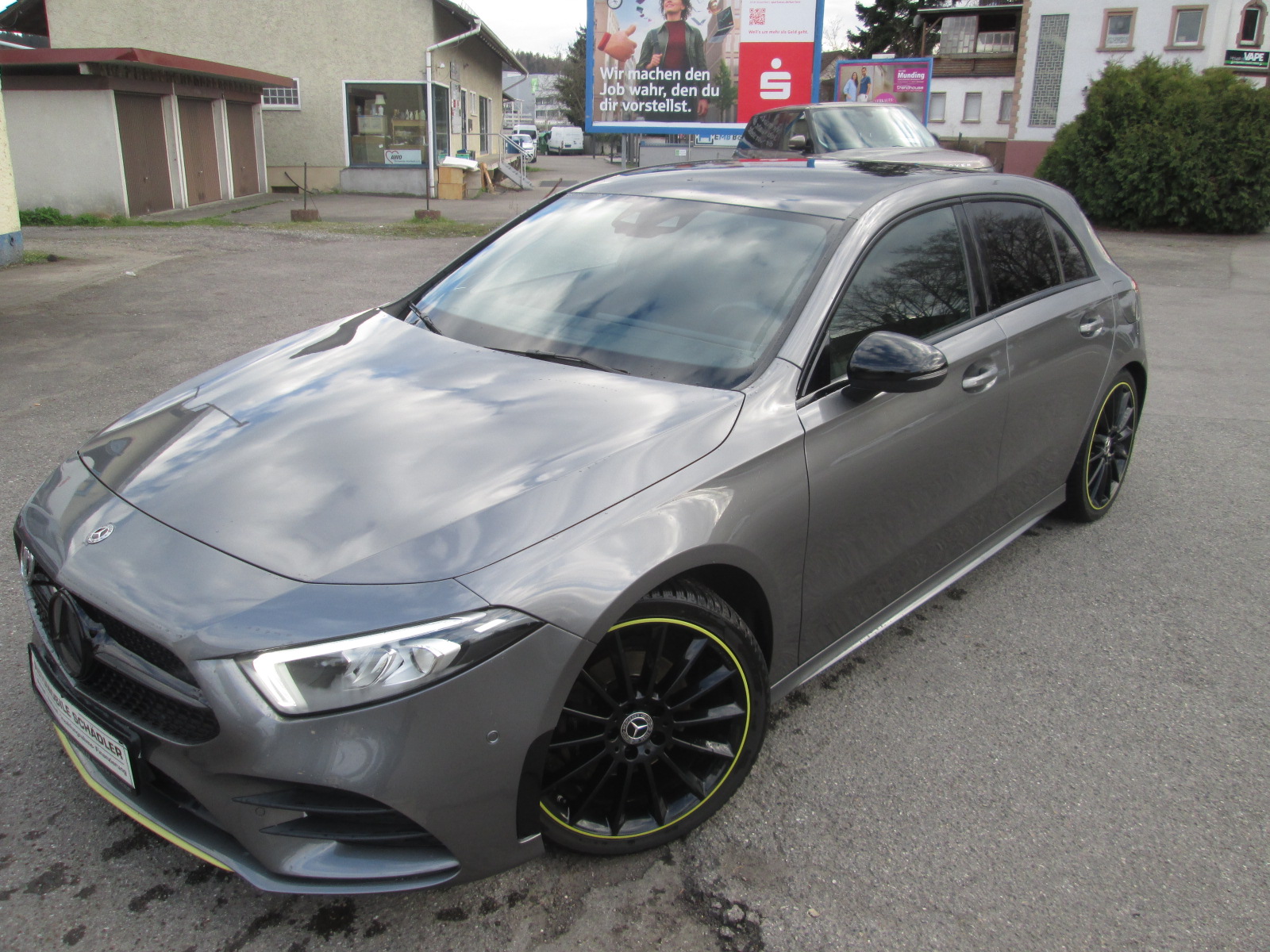Mercedes-Benz A 200