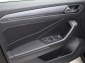 VW T-Roc 2.0 TDI Style DSG ACC LED Navi Rcam IQ.Drive+Light