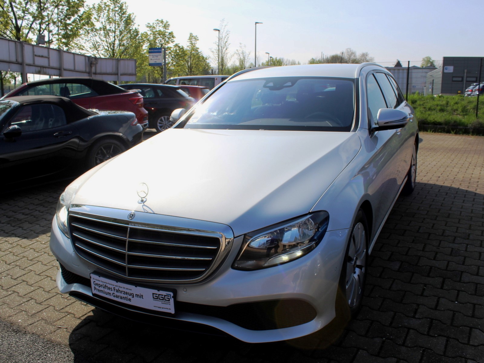 Mercedes-Benz E 220