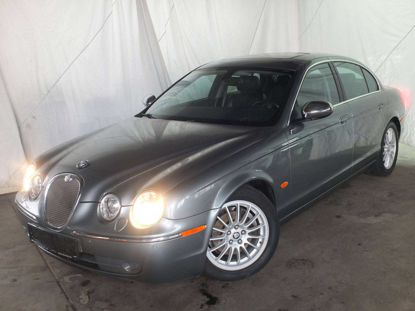 Jaguar S-Type