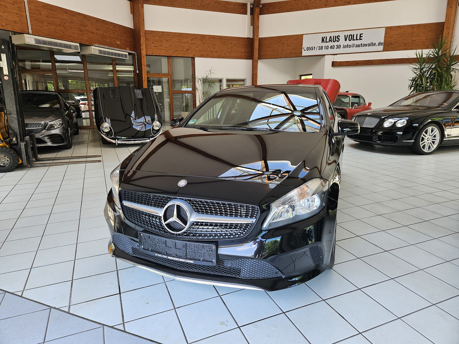 Mercedes-Benz A 180
