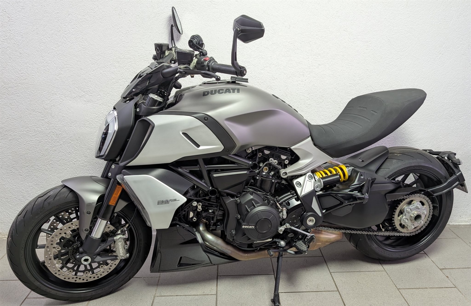 Ducati Diavel 1260, ABS TRAKTION Fahrmodis Wheeley-Kontrolle