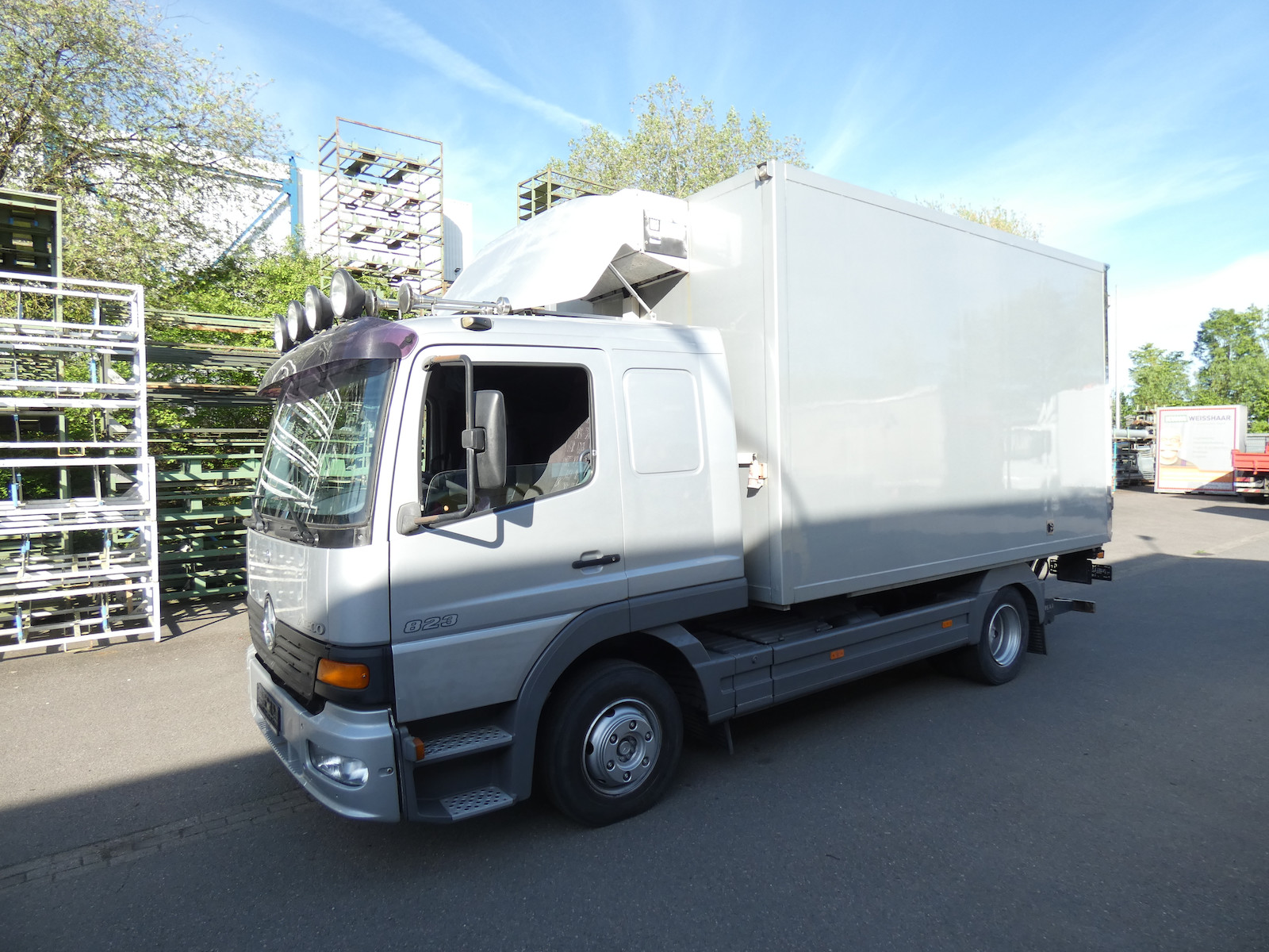 Mercedes-Benz Atego 823 Kühlkoffer + LBW 818,823