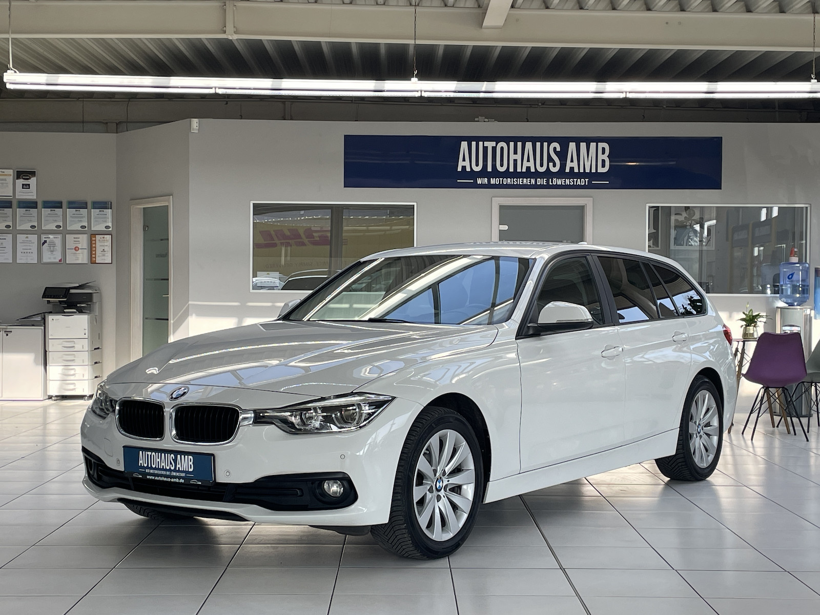 BMW 320