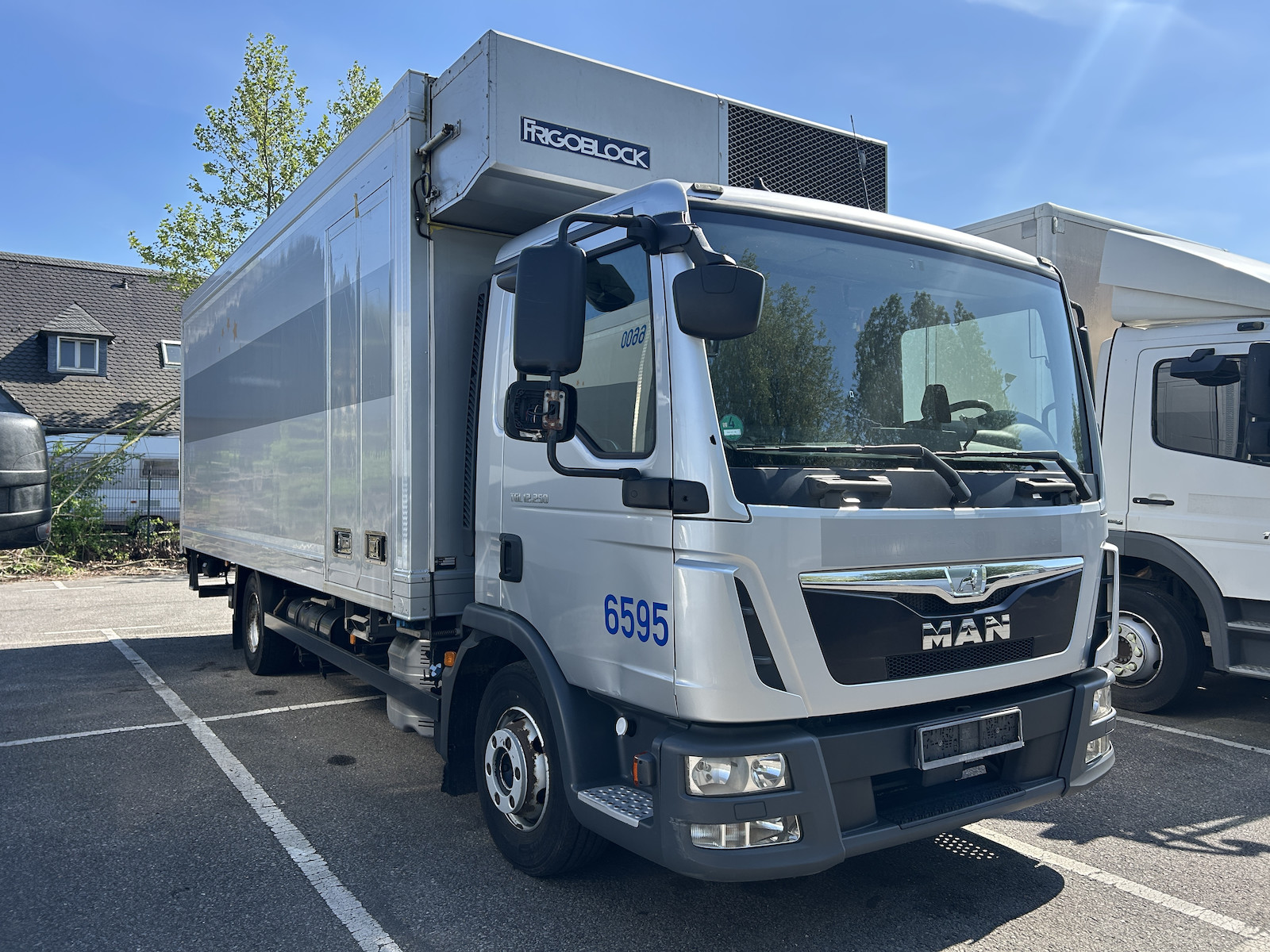 MAN TGL 12.250 Kühlkoffer LBW