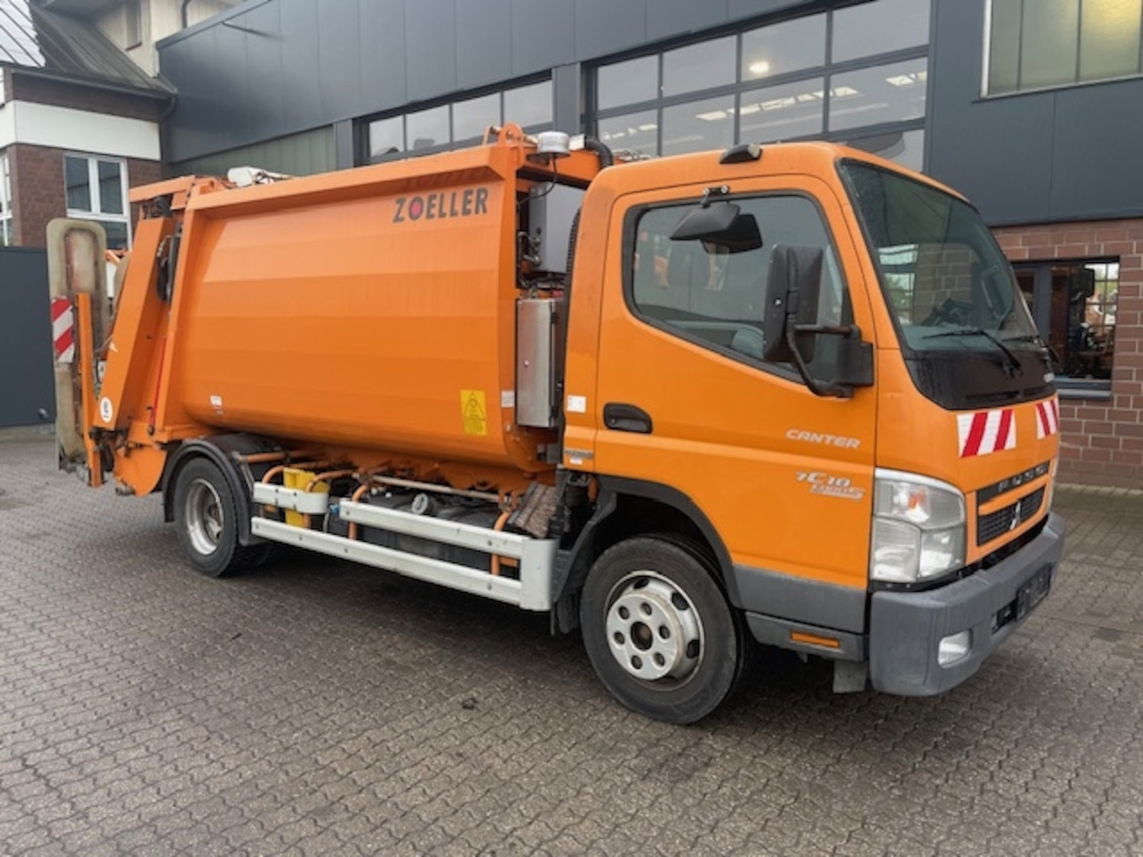 Mitsubishi Canter Fuso 7C18 EEV 7,49t/Zöller Micro XL7