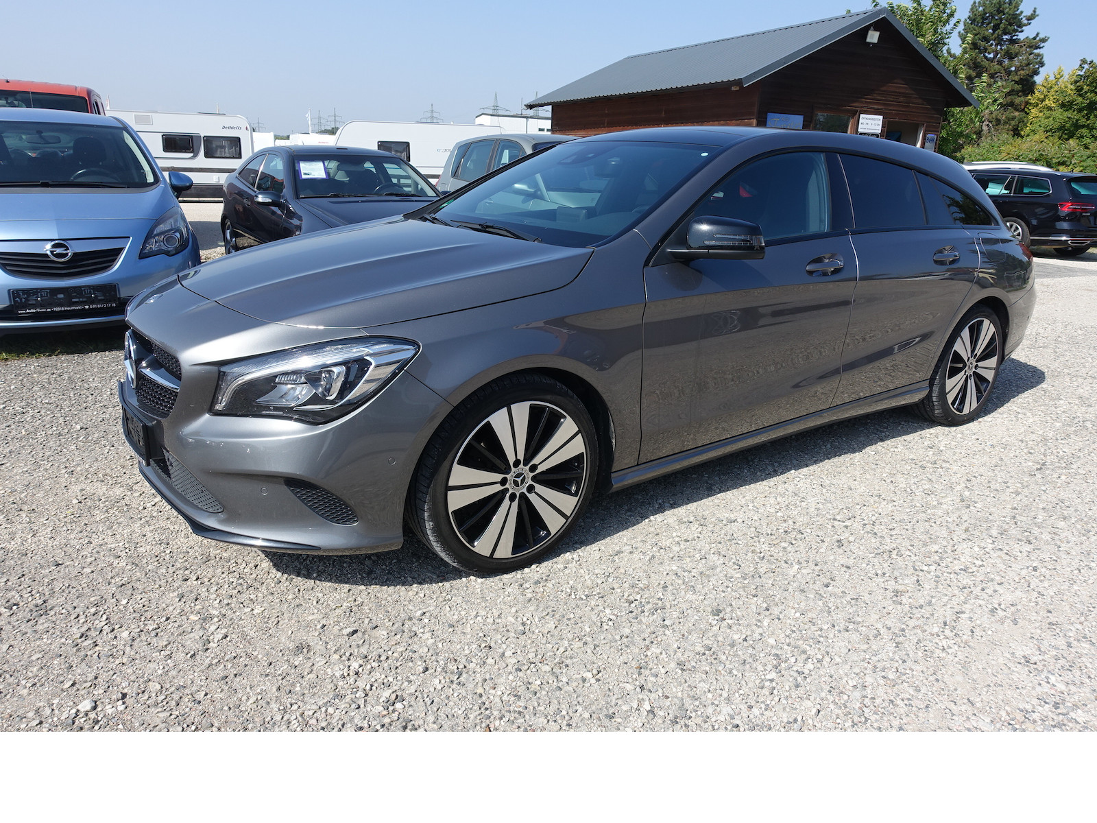 Mercedes-Benz CLA 200 Shooting Brake